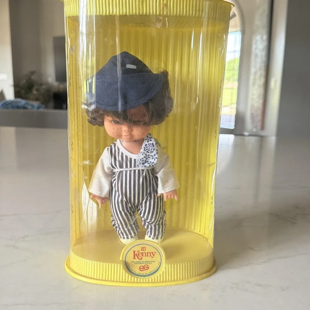 Lil Kenny Doll Original Packaging Hong Kong Striped‎ Outfit Display Case Toy 70s